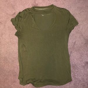 Size M chocker t-shirt worn once